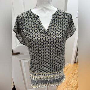 Banana Republic Geometric Boho style Navy and Cream Blouse